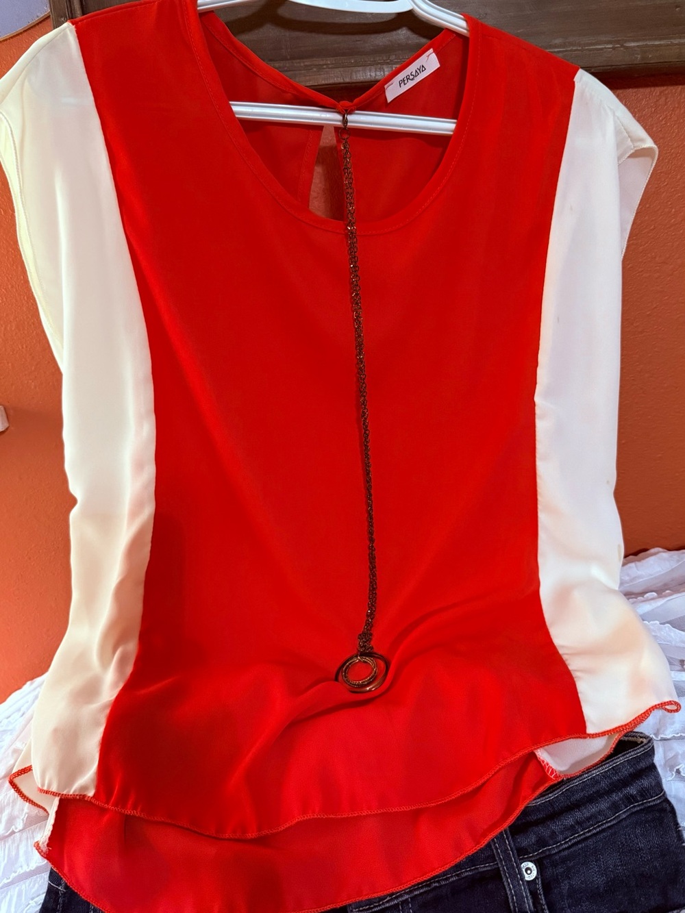 Persaya Sleeveless Blouse